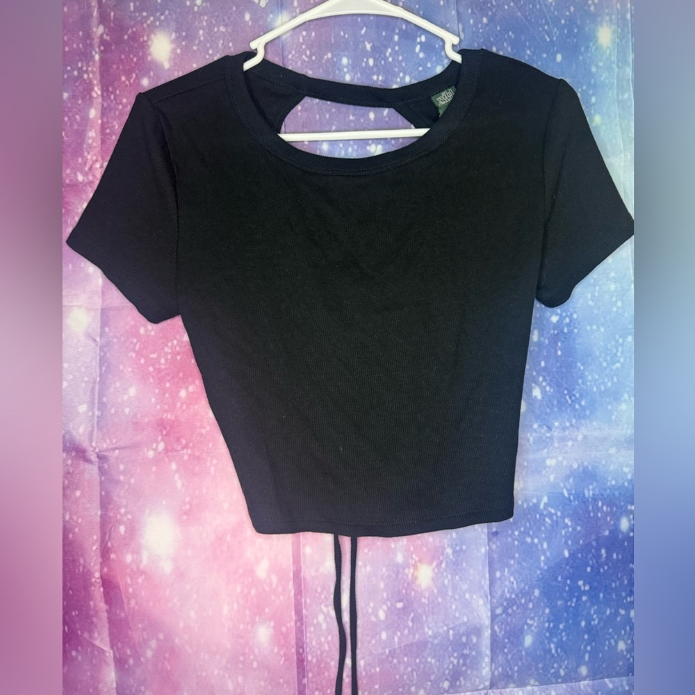 New cropped wild fable shirt 🛍